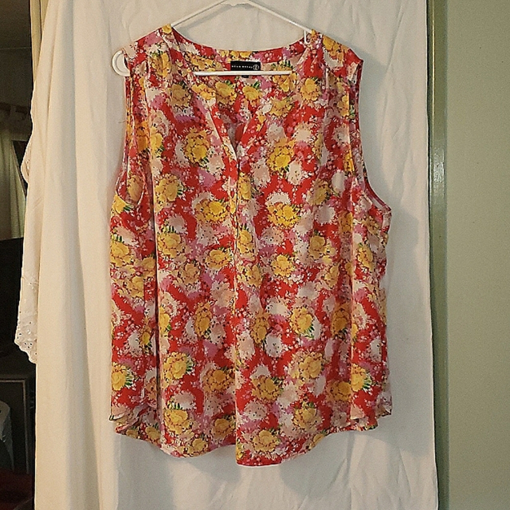 Floral blouse